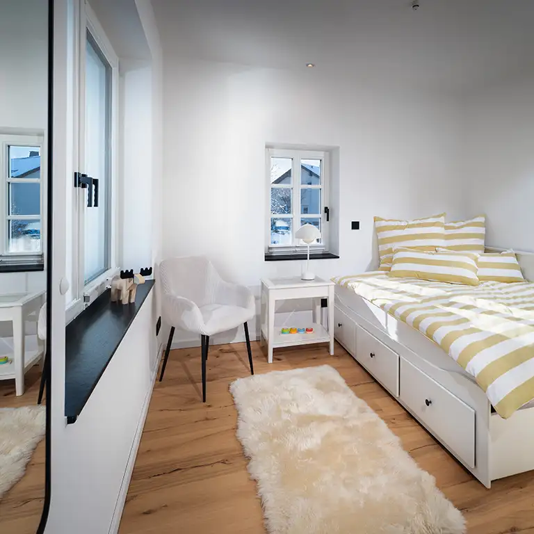 Schlafzimmer 3 in der Variante für Erwachsene ausgestattet. Sauerland Ferienwohnung - Fachwerkhaus Eiben, Benolpe